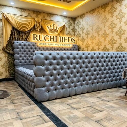 Chesterfield Bed